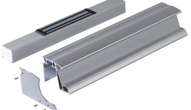 CPREG-2/250AS BANDEAU ELECTROMAGNETIQUE avec ventouses SEWOSY